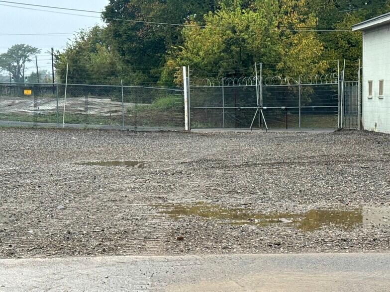 More Photos Of 1364 Stonewall St, Memphis Industrial For Lease