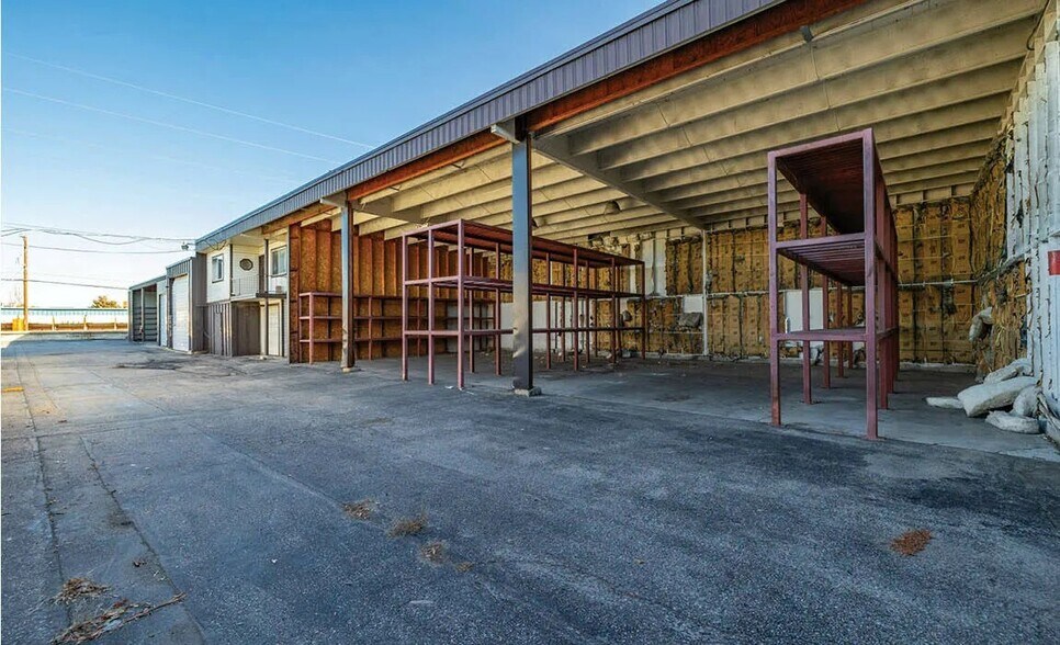 More Photos Of 8624 W Franklin Rd, Boise Freestanding For Sale