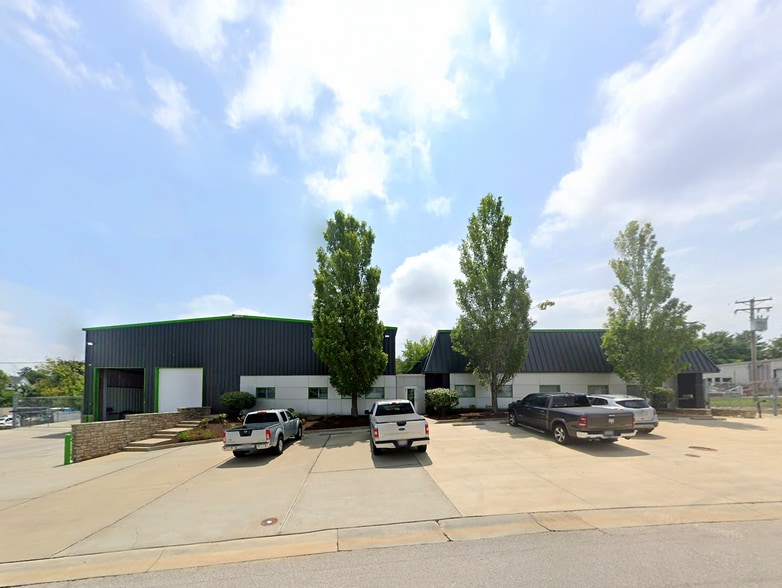 Primary Photo Of 1818 Scherer Pky, Saint Charles Warehouse For Sale