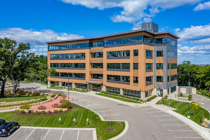 Primary Photo Of 2921 Landmark Pl, Madison Office Residential For Lease