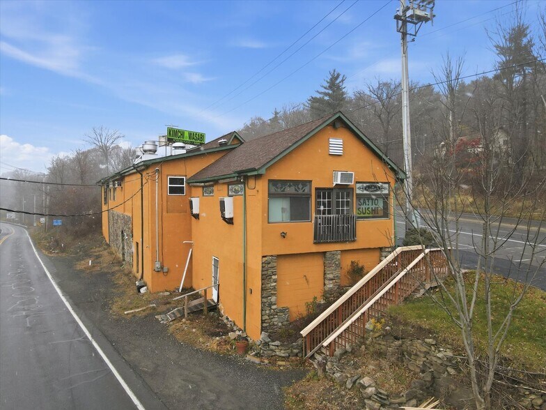 More Photos Of 1874 Route 611, Mount Pocono Restaurant For Sale