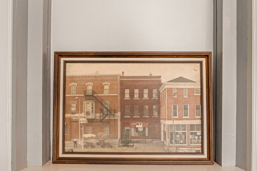 More Photos Of 105 E Main St, Somerset Storefront Retail Residential For Sale
