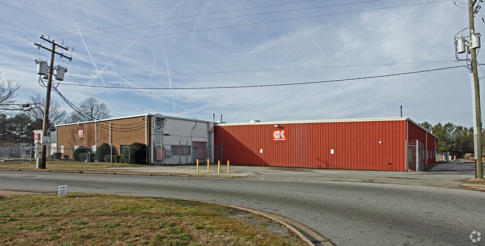 More Photos Of 805-807 Gust Ln, Portsmouth Manufacturing For Sale