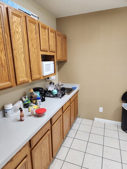 More Photos Of 11811 Upham St, Broomfield Warehouse For Lease