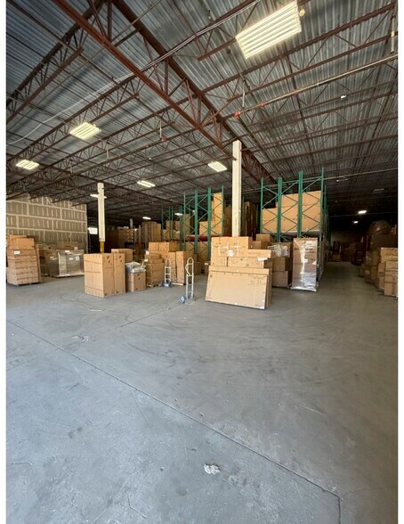 Primary Photo Of 2025 NW 15th Ave, Pompano Beach Warehouse For Lease