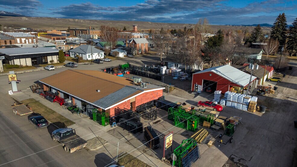 More Photos Of 401 Milwaukee Ave, Deer Lodge Office For Sale