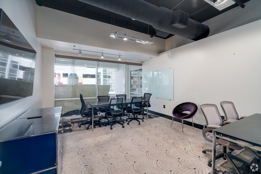 More Photos Of 100 S Eola Dr, Orlando Apartments For Lease