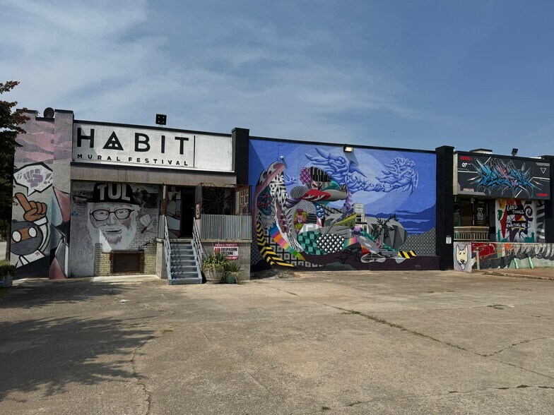 More Photos Of 800-816 E 1st St, Tulsa Flex For Lease