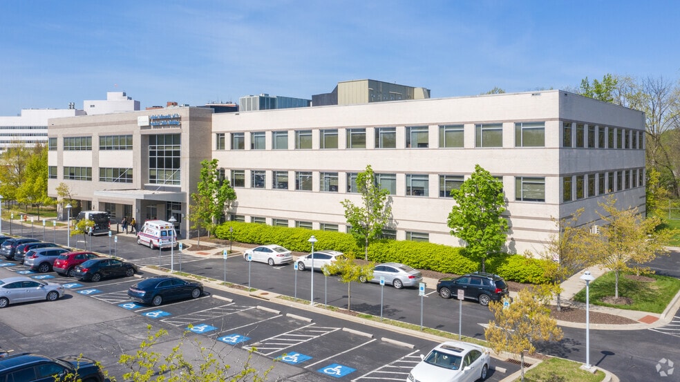 More Photos Of 5051 Greenspring Ave, Baltimore Medical For Lease