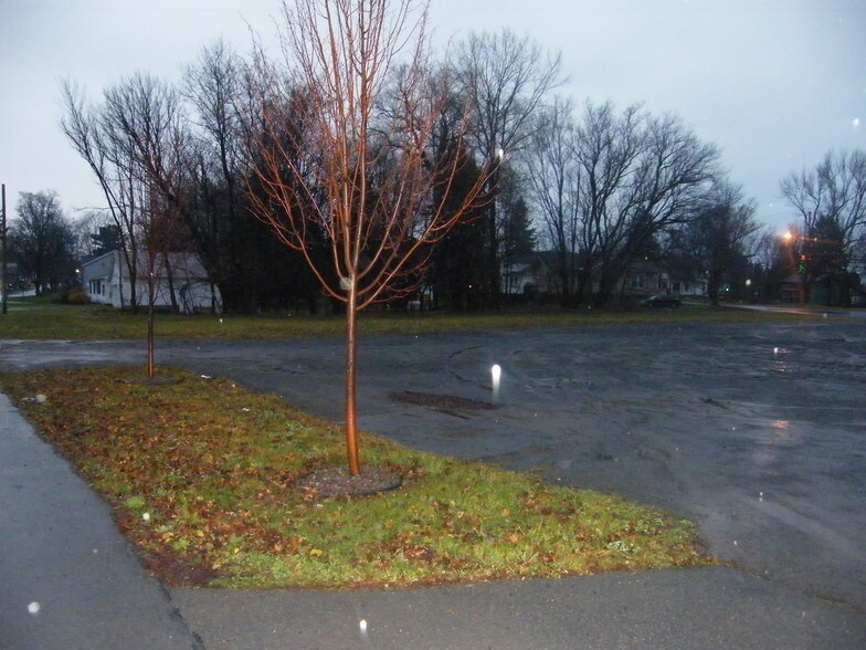 More Photos Of 595 S Main St, Central Square Land For Lease