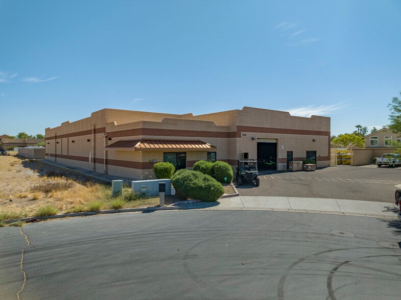 More Photos Of 1309 N Leland Ct, Gilbert Distribution For Lease