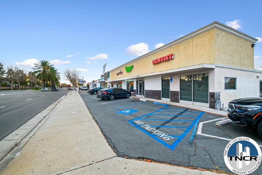 Primary Photo Of 12101-12111 Garden Grove Blvd, Garden Grove Unknown For Lease