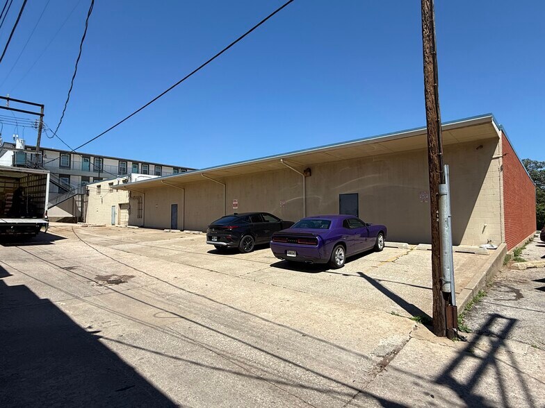 More Photos Of 416-418 NW 8th St, Oklahoma City Office For Sale