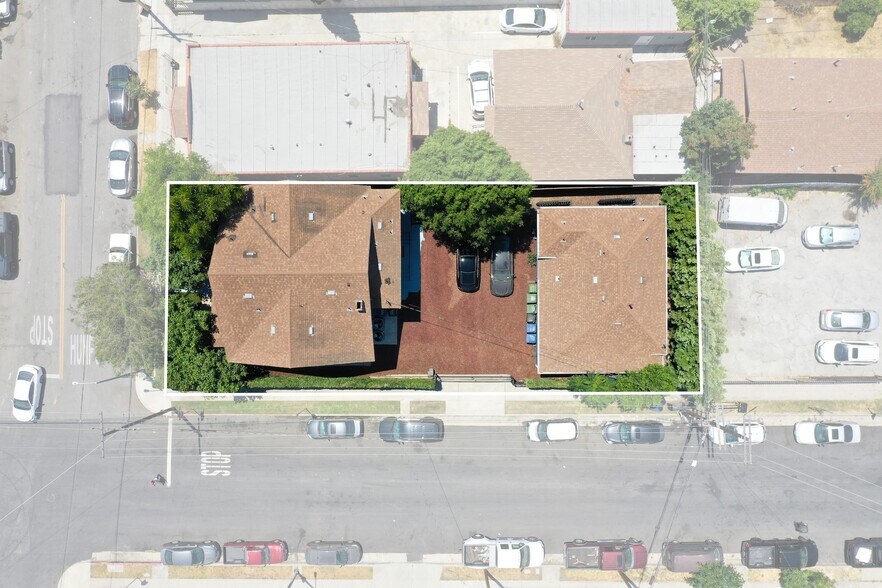 More Photos Of 1327 W 35th St, Los Angeles Apartments For Sale