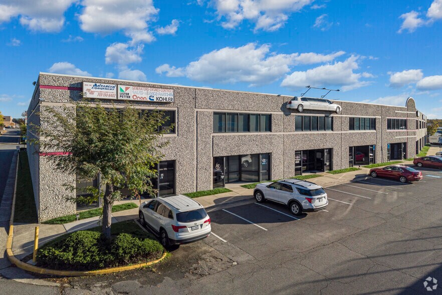 Primary Photo Of 8390 Terminal Rd, Lorton Flex For Sale