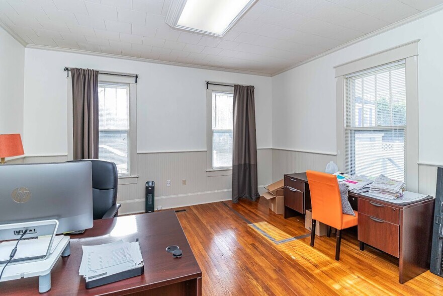 More Photos Of 1206 E Ash St, Goldsboro Loft Creative Space For Lease