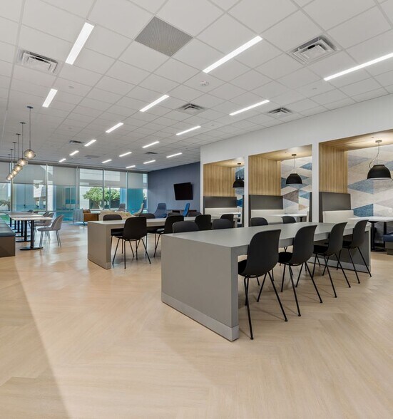 More Photos Of 3250 Briarpark Dr, Houston Office For Lease