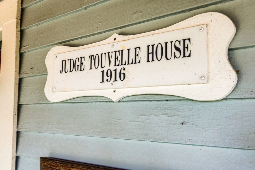 More Photos Of 455 N Oregon St, Jacksonville Hospitality For Sale