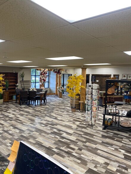 More Photos Of 2510 Spurgin Rd, Missoula General Retail For Lease