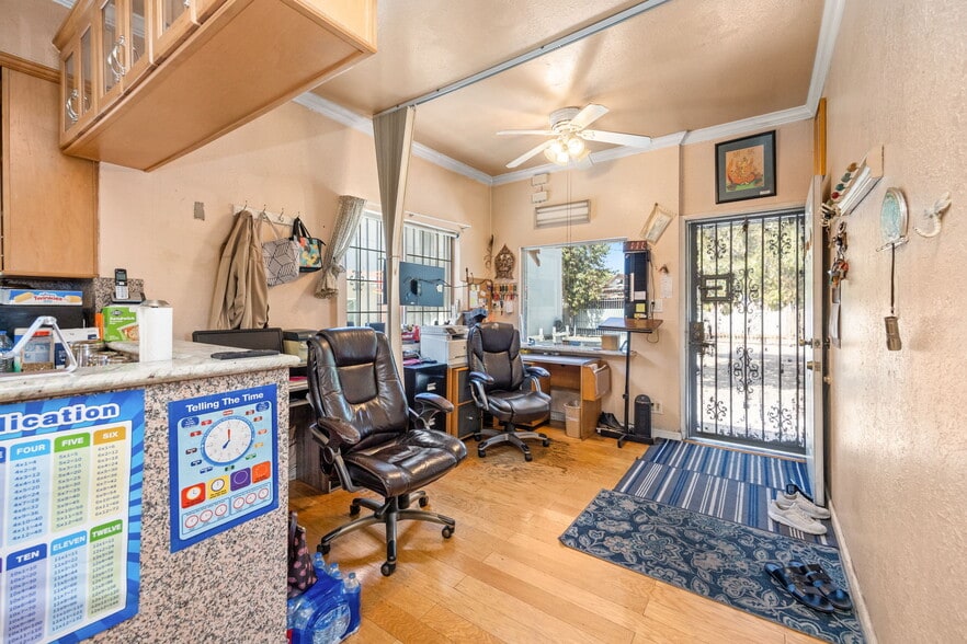 More Photos Of 451 E Vernon Ave, Los Angeles Hotel For Sale