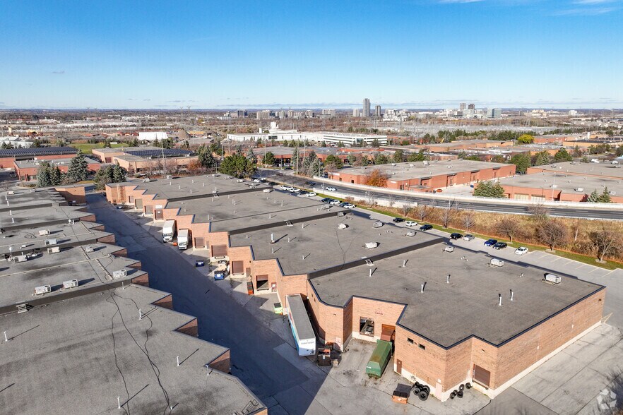 More Photos Of 39 Riviera Dr, Markham Warehouse For Lease