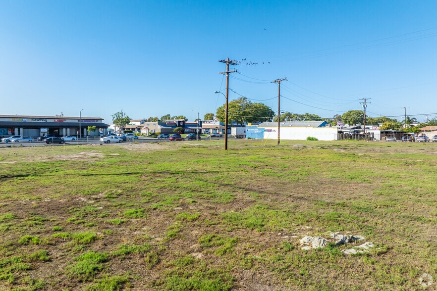 More Photos Of 115 N Harbor Blvd, Santa Ana Land For Sale
