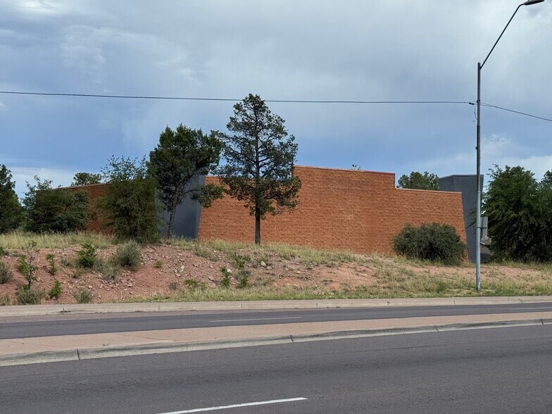 More Photos Of 401 N Beeline Hwy, Payson Storefront For Lease