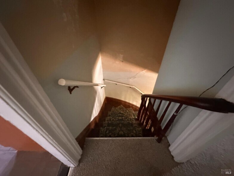 More Photos Of 131 Coombs St, Napa Apartments For Sale