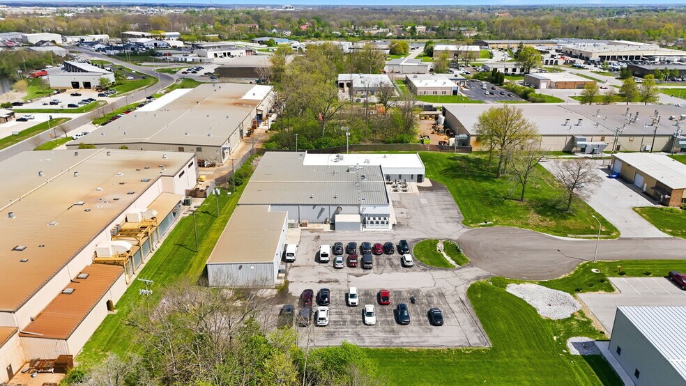 More Photos Of 2623 Camino Ct, Fort Wayne Light Manufacturing For Sale