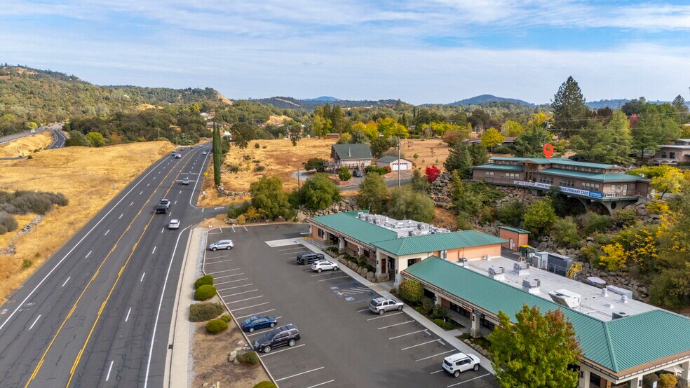 More Photos Of 13951 Mono Way, Sonora Office For Lease