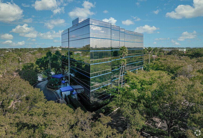 More Photos Of 800 Corporate Dr, Fort Lauderdale Office For Lease