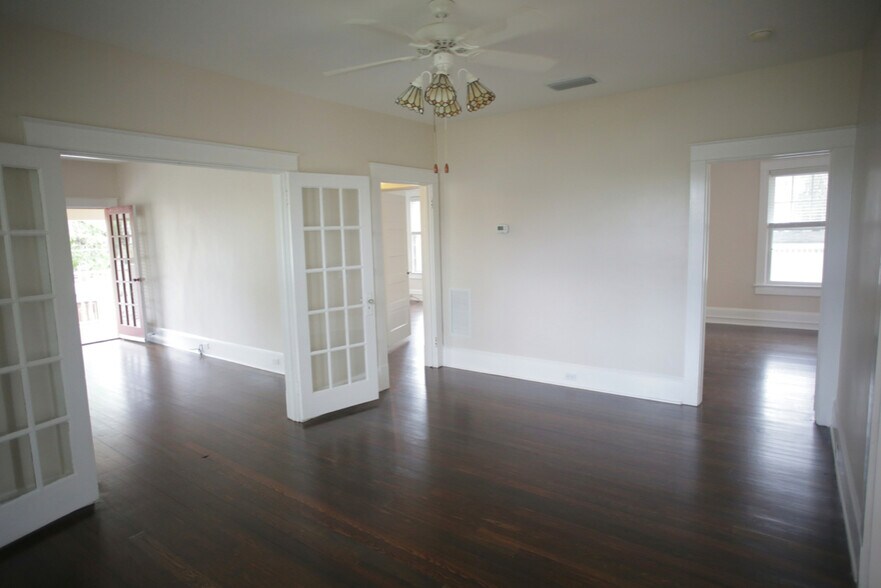 More Photos Of 78 Riberia St, Saint Augustine Specialty For Sale