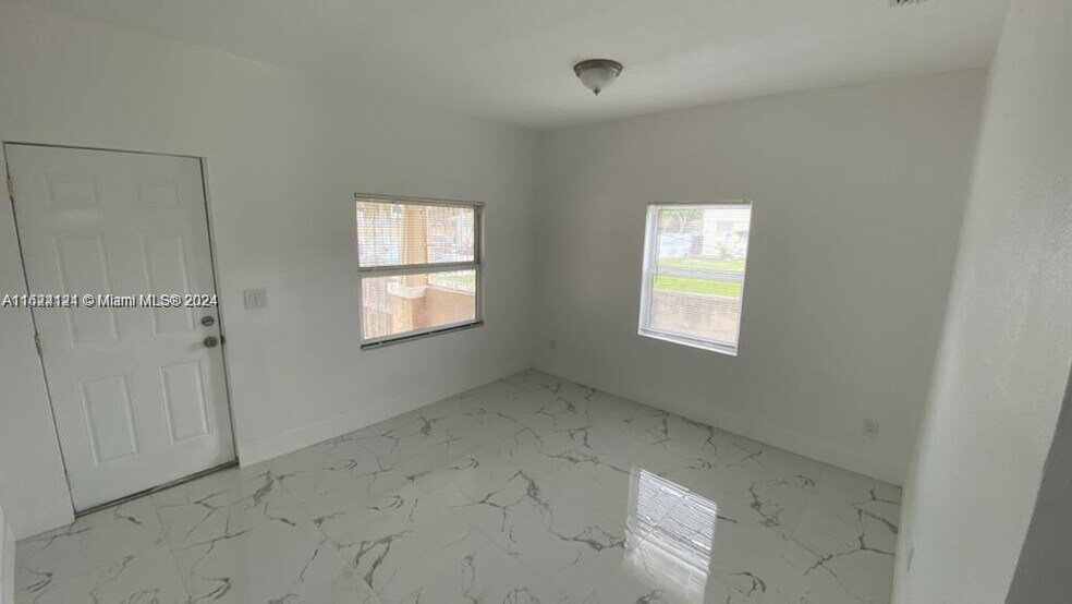 More Photos Of 729 SW 3rd St, Miami Apartments For Sale