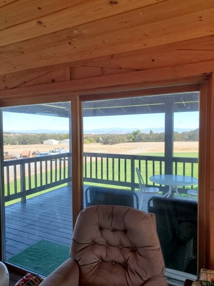 More Photos Of 13279 Roadrunner Loop, Red Bluff Airplane Hangar For Sale