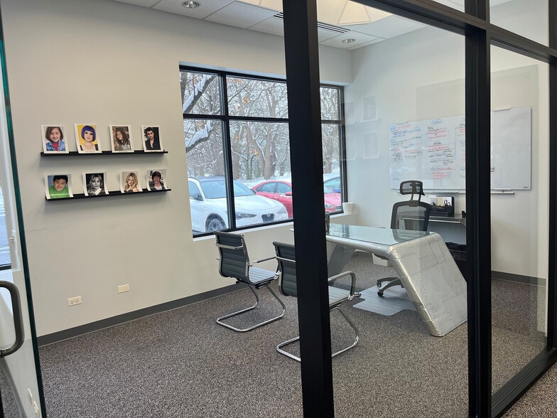 More Photos Of 1125 N Prospect Ave, Itasca Office For Sale