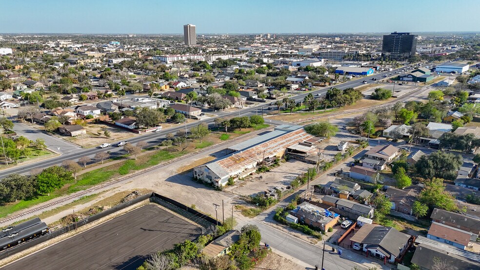 More Photos Of 1901 Fir Ave, McAllen Industrial For Sale