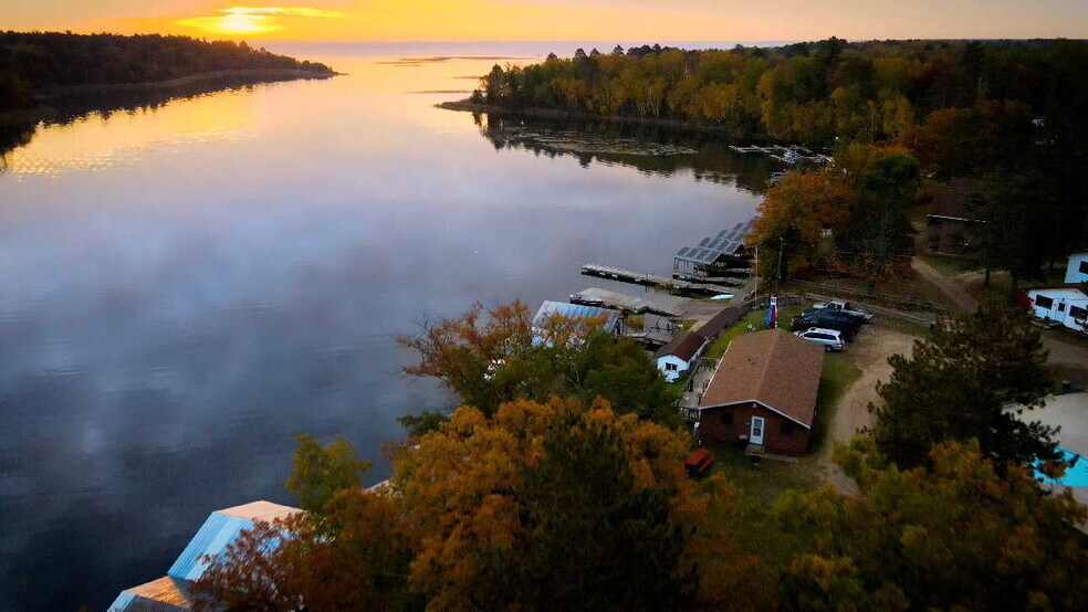 More Photos Of 952 River Dr NW, Bena Hotel For Sale