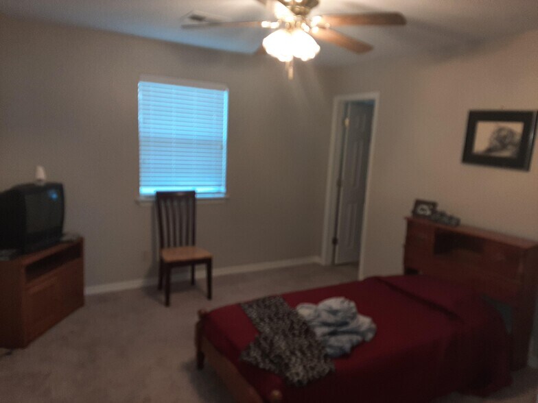 More Photos Of 4361 E Highway 3, Atoka Specialty For Sale