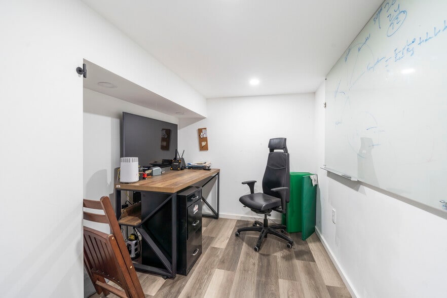 More Photos Of 309 Fairmount Ave, Newark Warehouse For Sale