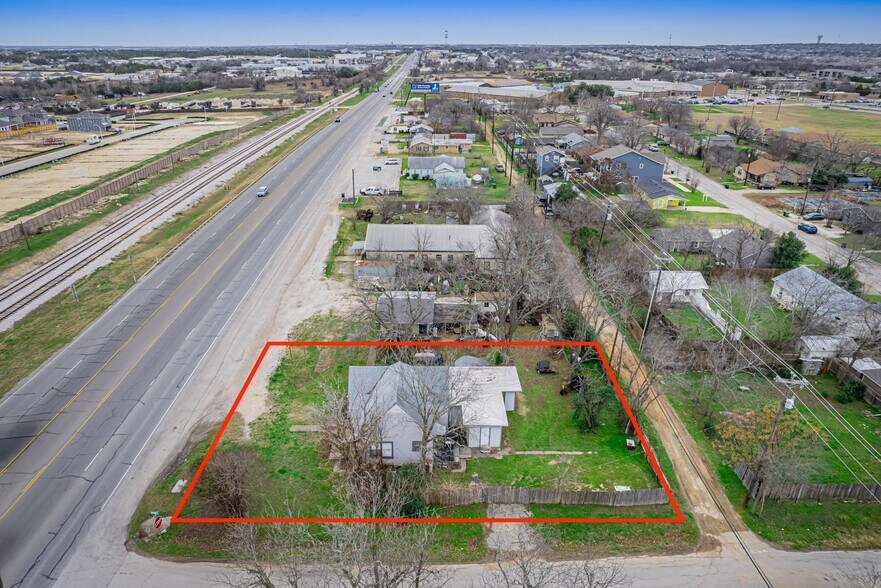 More Photos Of 201 S Highway 183, Leander Flex For Sale