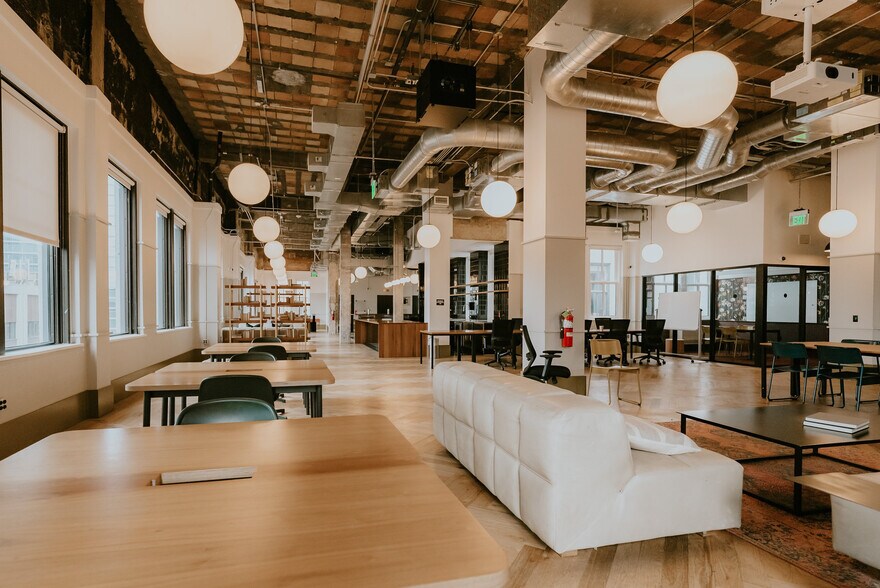 More Photos Of 708 Main St, Houston Office For Lease