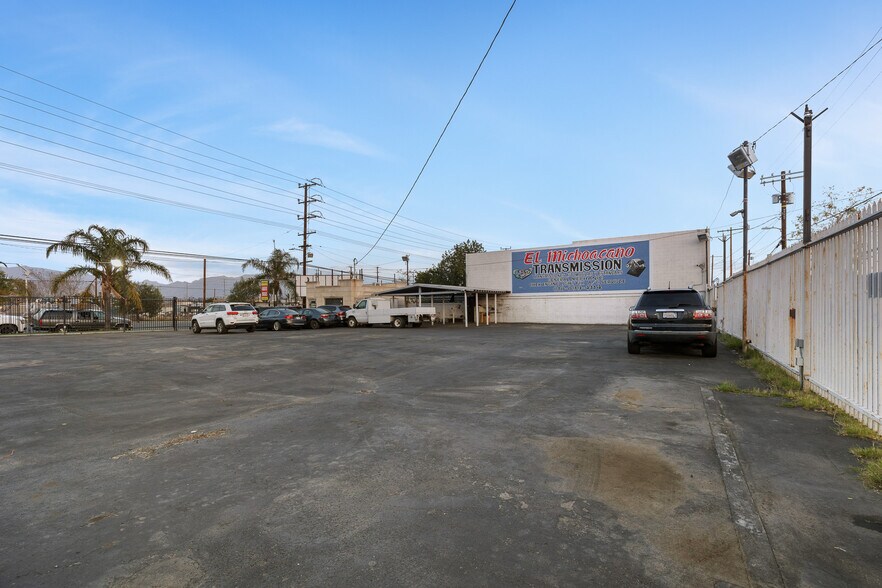 More Photos Of 9979 San Fernando Rd, Pacoima Land For Lease