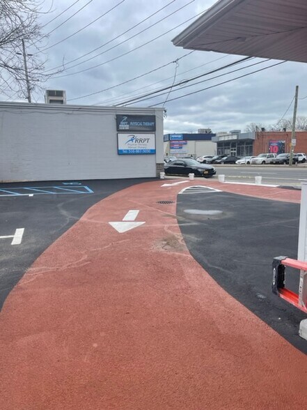 More Photos Of 2885 Grand Ave, Baldwin Freestanding For Sale