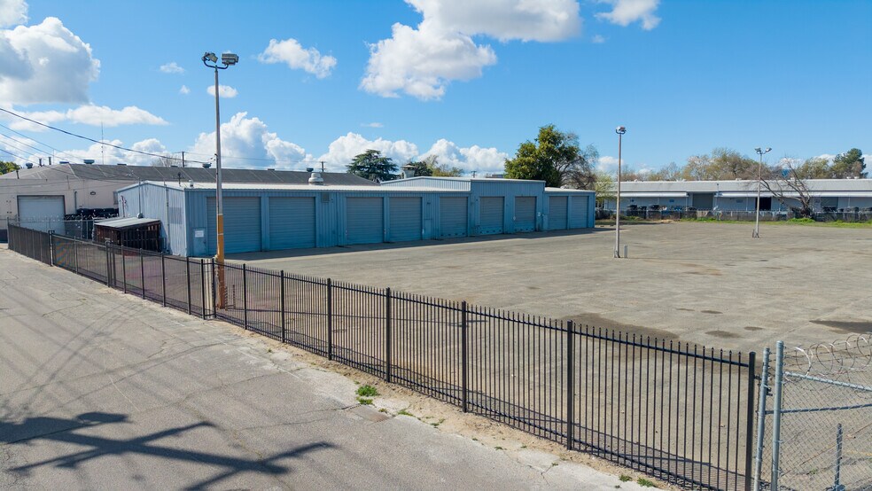 More Photos Of 1441 Richards Blvd, Sacramento Service For Lease