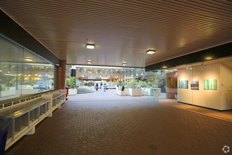 More Photos Of 735-765 Broughton St, Victoria Office For Sale