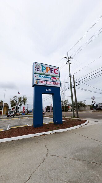 More Photos Of 1750 N 50th St, Tampa Daycare Center For Lease