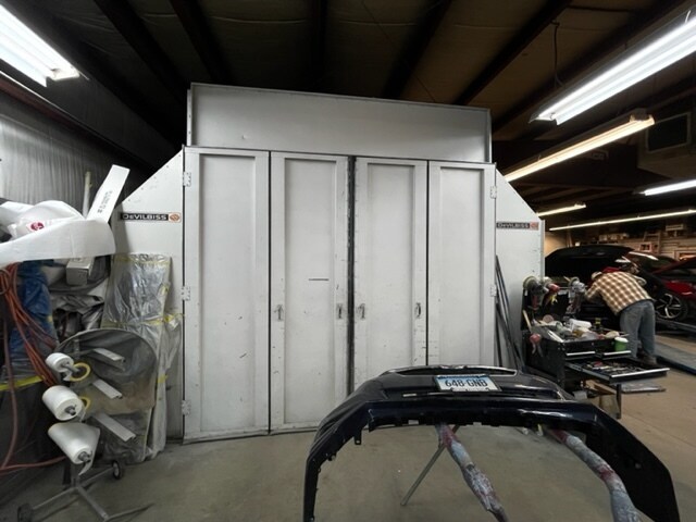 More Photos Of 24 Daly Rd, Coventry Service Station For Sale