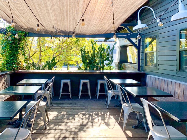 More Photos Of 1837 E 7th St, Long Beach Restaurant For Lease