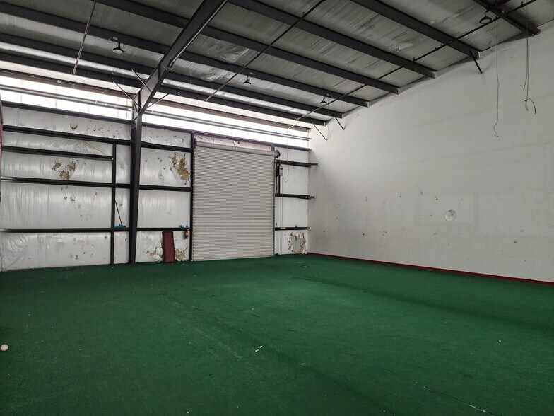 More Photos Of 3705 Century Blvd, Lakeland Unknown For Lease