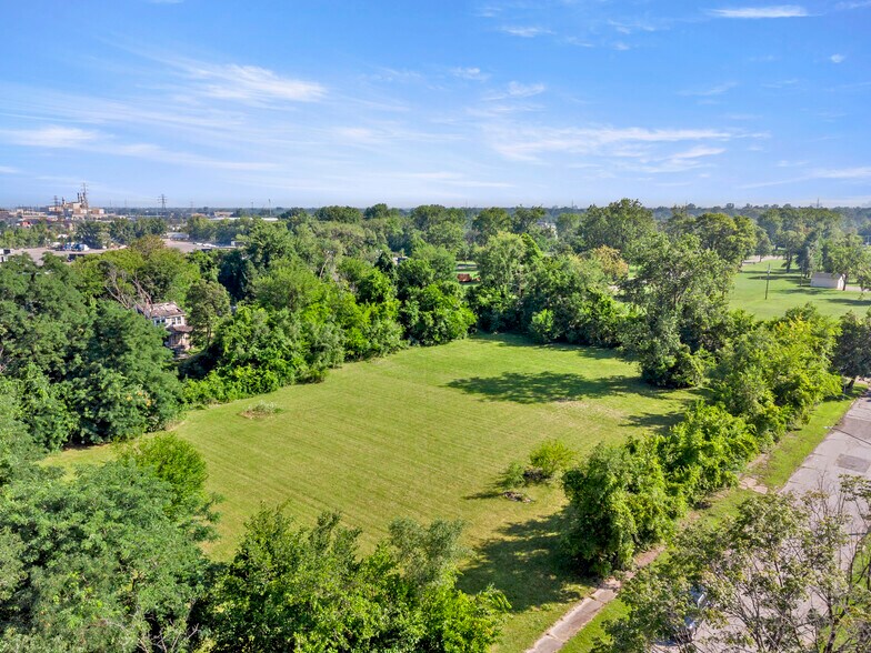 More Photos Of 530 S Colonial St, Detroit Land For Sale